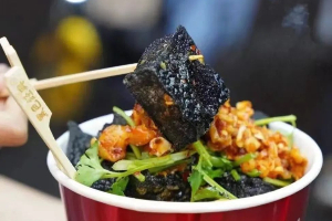 Ԫ���ֱ���С��|��ЩС���㶼�Թ�������������